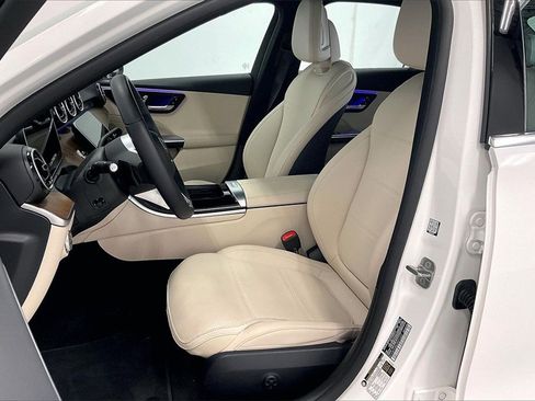 Certified 2025 Mercedes-Benz C 300 Sedan image 7
