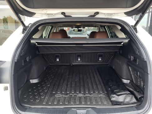Used 2022 Subaru Outback Touring XT image 23