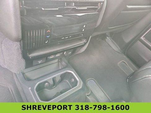 Used 2024 Jeep Wagoneer Series II RWD image 21