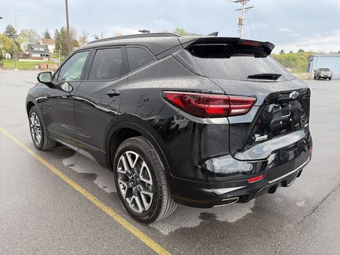 Used 2025 Chevrolet Blazer RS FWD image 6