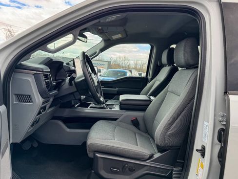 Used 2024 Ford F150 Lightning Flash image 21