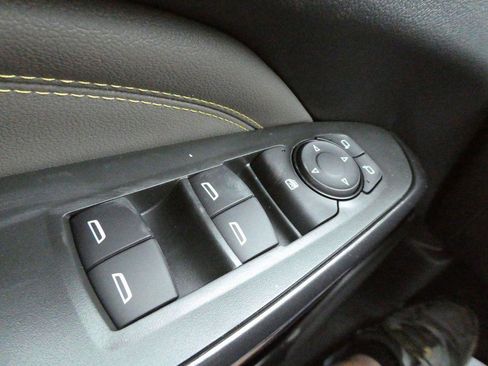 New 2026 Chevrolet Trax ACTIV w/ Driver Confidence Package FWD image 17
