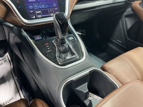 Used 2020 Subaru Outback Touring AWD/4WD image 31