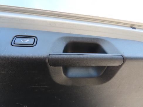 Used 2023 Hyundai Palisade Calligraphy image 20