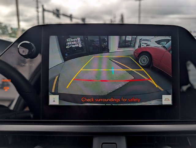 Used 2024 Lexus UX 250h FWD image 26