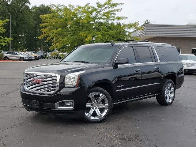 Used 2018 GMC Yukon XL Denali w/ Denali Ultimate Package AWD/4WD image 39