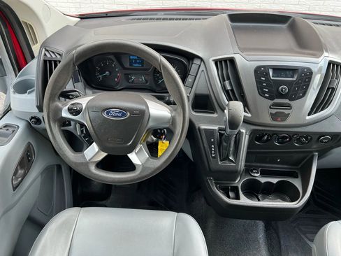 Used 2015 Ford Transit 150 XL image 27