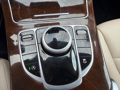 Used 2017 Mercedes-Benz GLC 300 w/ Premium 1 Package image 32