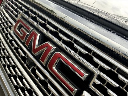 Used 2021 GMC Sierra 1500 Denali w/ Technology Package RWD image 27