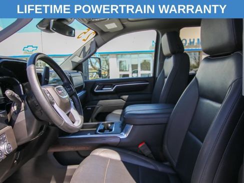 Used 2025 GMC Sierra 3500 SLT w/ SLT Premium Package AWD/4WD image 21