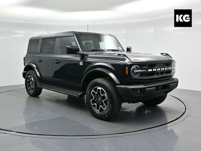 New 2025 Ford Bronco Outer Banks