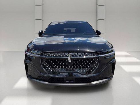 Used 2024 Lincoln Nautilus Premier w/ Equipment Group 102A AWD/4WD image 2