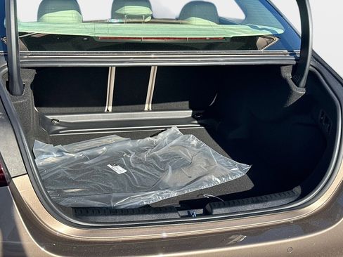 New 2026 Mercedes-Benz E 350 Sedan image 11