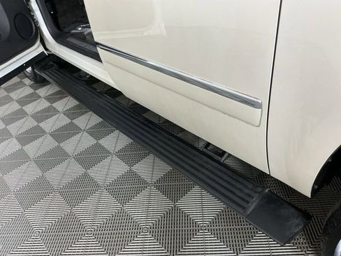 Used 2012 Chevrolet Suburban LTZ AWD/4WD image 10