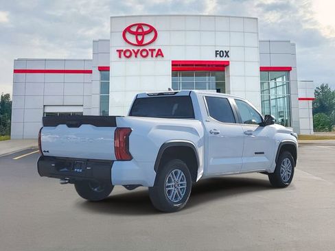 New 2026 Toyota Tundra SR5 image 4