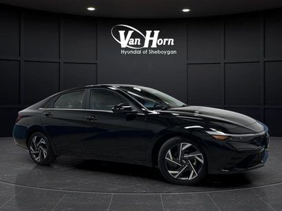 Used 2024 Hyundai Elantra SEL w/ Convenience Package