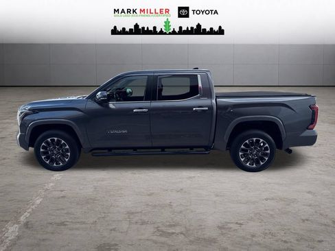 Used 2025 Toyota Tundra Limited AWD/4WD image 2