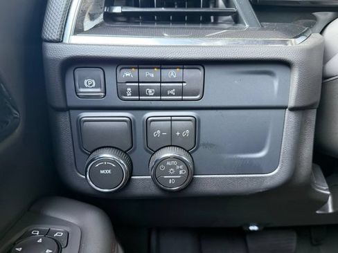Used 2026 Chevrolet Tahoe RST w/ Comfort Package RWD image 35