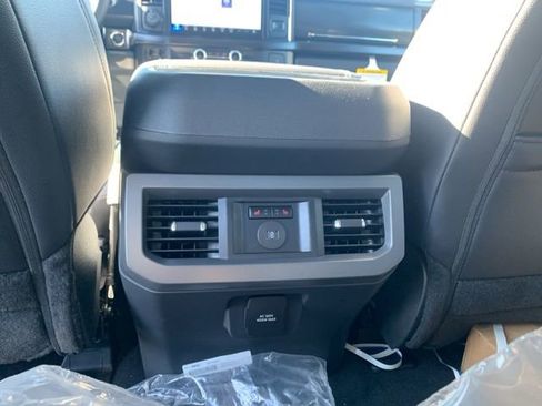 New 2026 Ford F350 Lariat w/ Lariat Ultimate Package AWD/4WD image 27