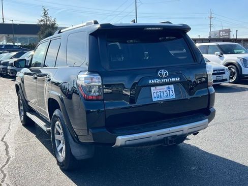 Used 2016 Toyota 4Runner Limited image 11
