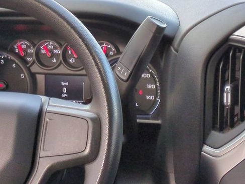 Certified 2024 Chevrolet Silverado 2500 Custom w/ Custom Value Package image 21