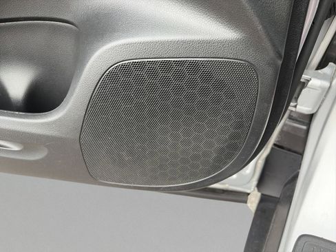 Used 2015 Honda CR-V LX image 26