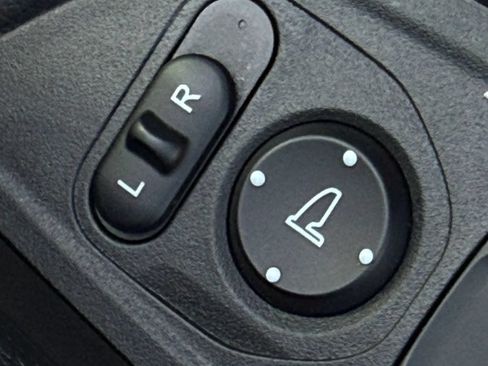 Used 2023 Honda Odyssey Sport image 42