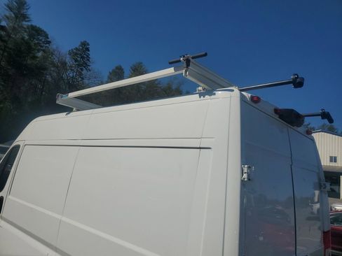 Used 2024 RAM ProMaster 2500 image 9