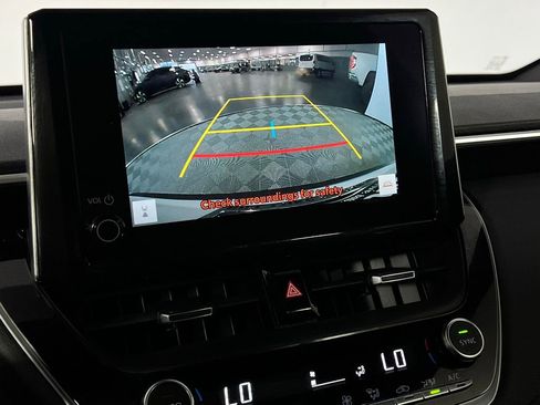 Used 2024 Toyota Corolla Cross XSE image 20