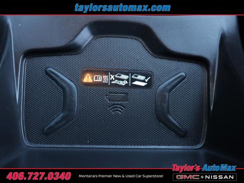 Used 2022 GMC Canyon AT4 image 22