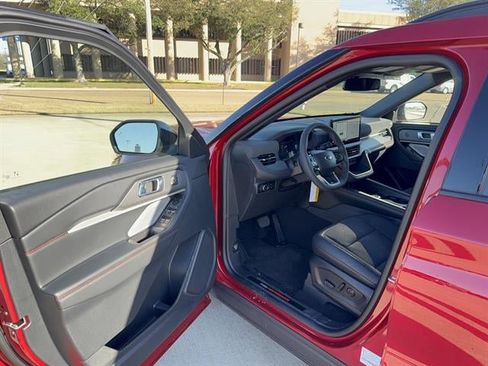 New 2026 Ford Explorer ST w/ Sun And Sound Package image 7