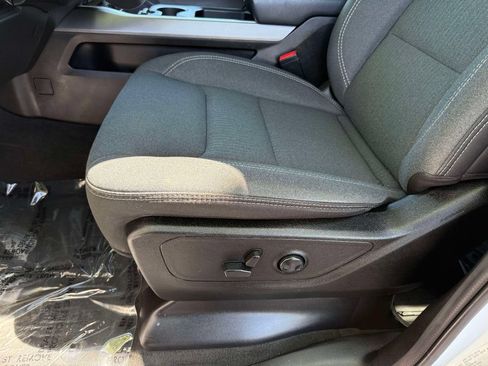 Used 2024 RAM 1500 Big Horn AWD/4WD image 13