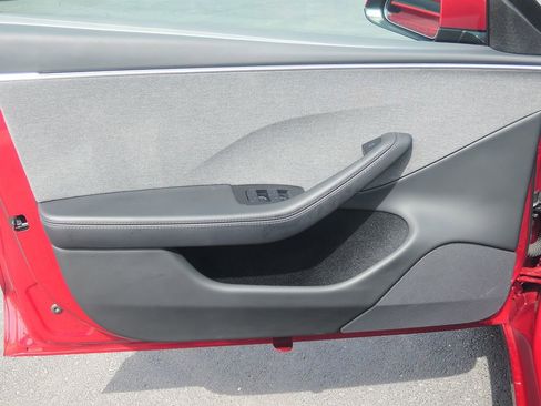 Used 2025 Tesla Model 3 Long Range image 22