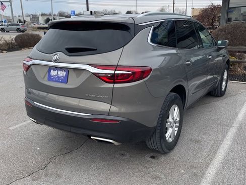 Used 2019 Buick Enclave Essence image 5