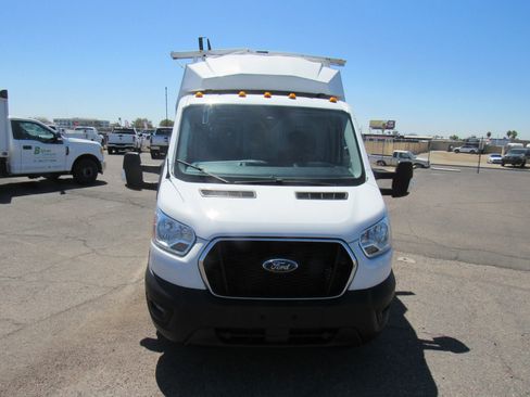 Used 2020 Ford Transit 350 DRW w/ Interior Upgrade Package RWD image 3