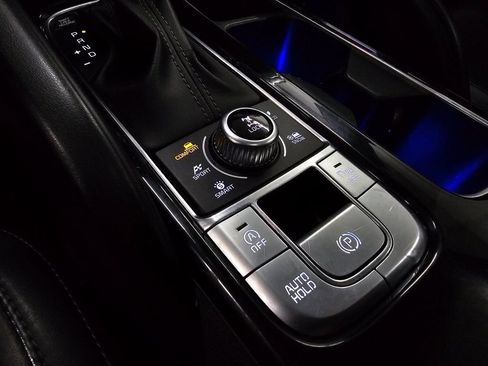 Used 2021 Kia Telluride S AWD/4WD image 18