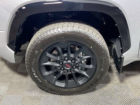 New 2026 Toyota Tundra Limited AWD/4WD image 22