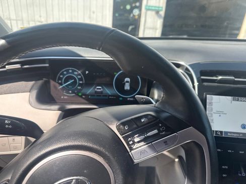 Used 2022 Hyundai Tucson Limited AWD/4WD image 11