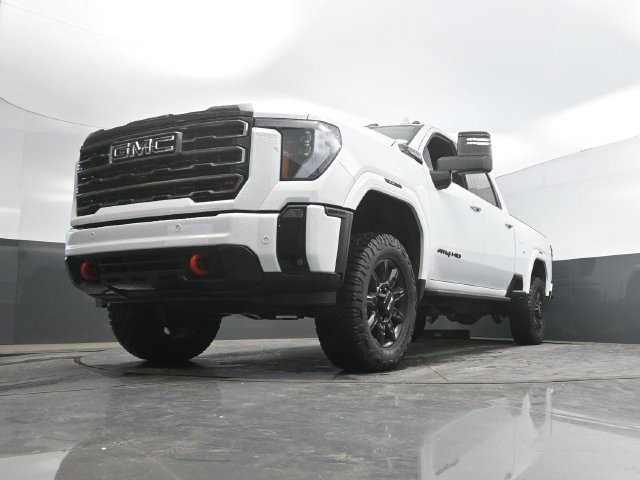 Used 2026 GMC Sierra 2500 AT4 w/ AT4 Preferred Package AWD/4WD image 50