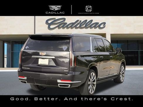 Used 2025 Cadillac Escalade ESV Premium Luxury w/ Touring Package AWD/4WD image 3