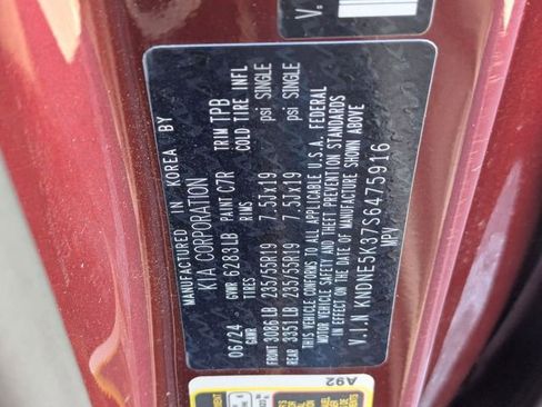 Used 2025 Kia Carnival SX image 26