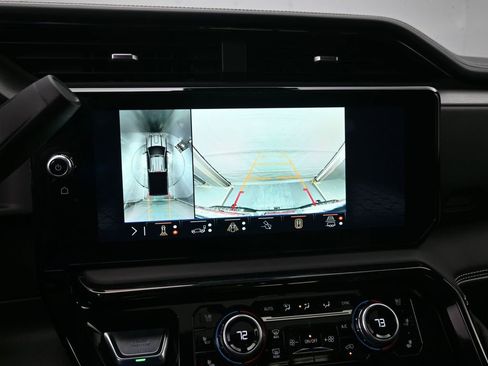 Used 2024 GMC Sierra 2500 AT4X w/ AT4X AEV Edition image 18