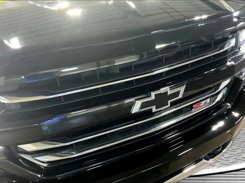 Used 2018 Chevrolet Silverado 1500 LTZ Z71 AWD/4WD image 30