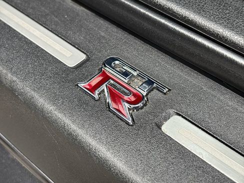 Used 2015 Nissan GT-R Premium AWD/4WD image 27