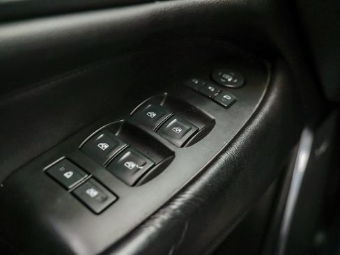 Used 2017 Cadillac Escalade ESV Luxury image 46