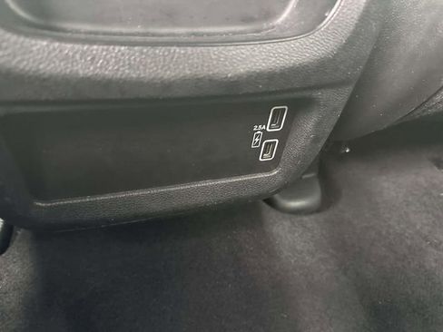 Used 2023 Honda Passport EX-L image 10