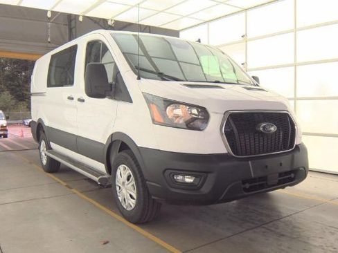 Used 2024 Ford Transit 250 Low Roof w/ Exterior Upgrade Package image 5