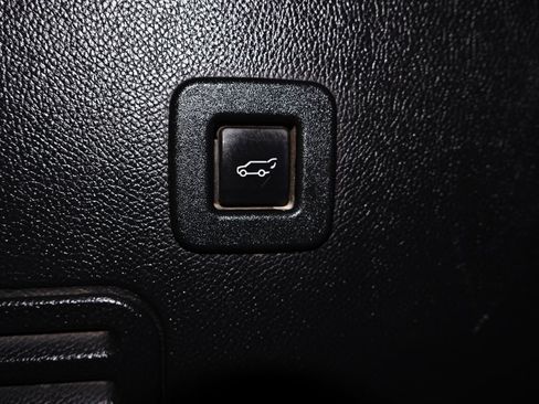 Used 2017 Lincoln Navigator L Select AWD/4WD image 41