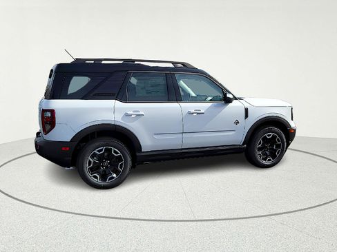 New 2025 Ford Bronco Sport Outer Banks AWD/4WD image 9