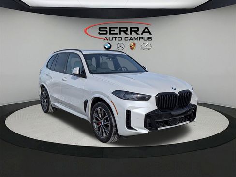 Certified 2024 BMW X5 xDrive40i w/ M Sport Package image 1